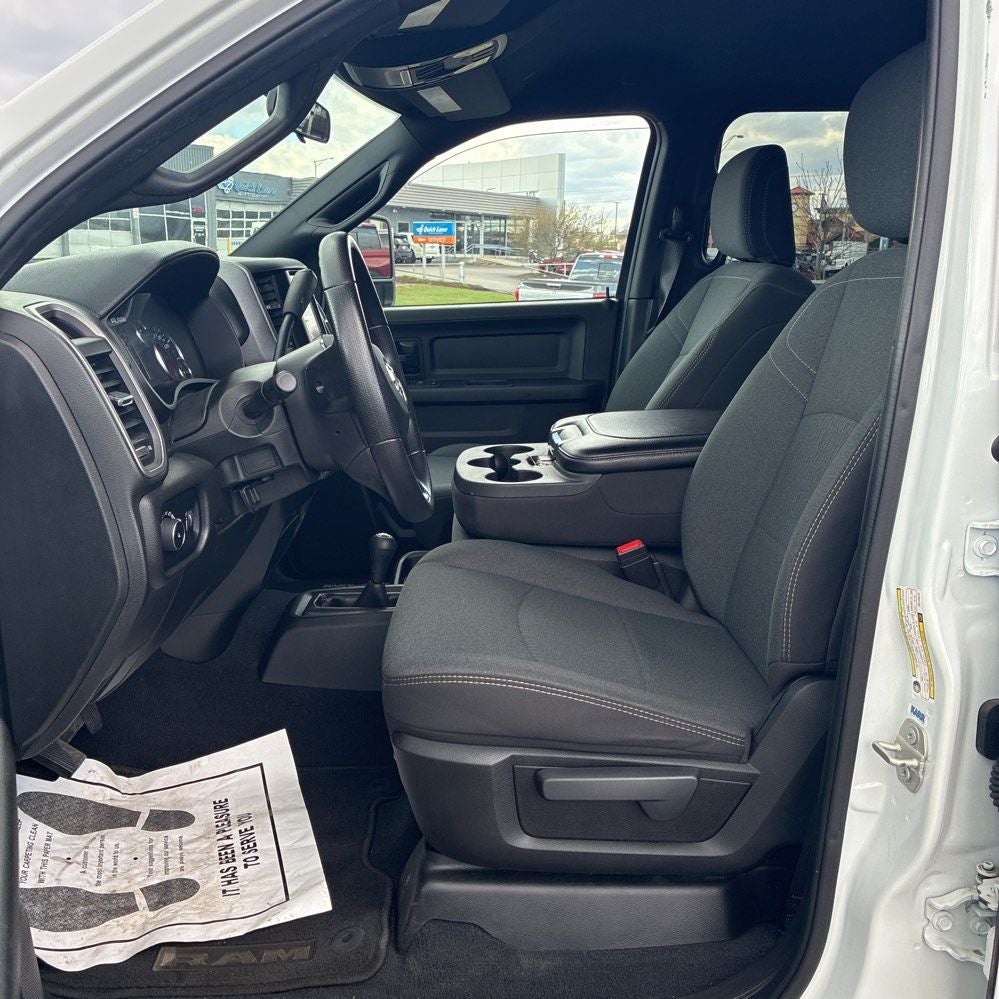 2024 RAM 3500 Tradesman Crew Cab 4x4 8' Box