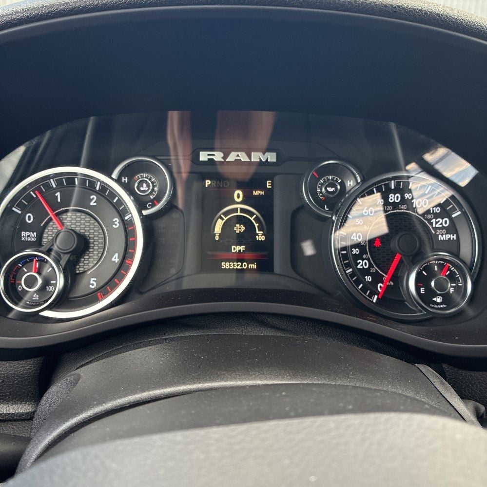 2024 RAM 3500 Tradesman Crew Cab 4x4 8' Box