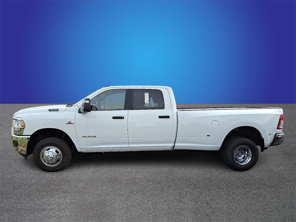 2024 RAM 3500 Big Horn Crew Cab 4x4 8' Box