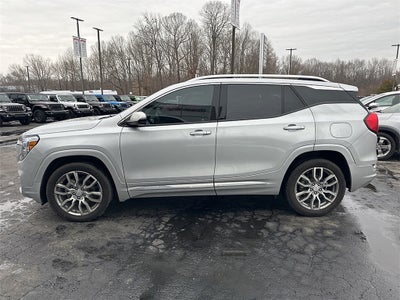 2022 GMC Terrain AWD Denali
