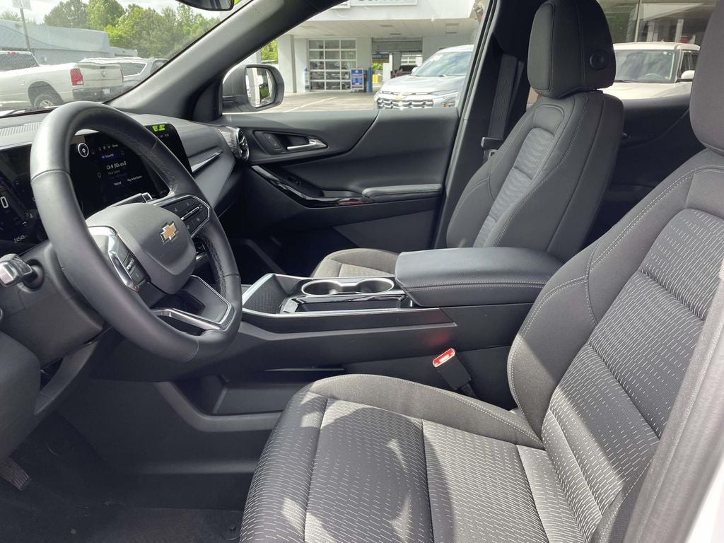 2025 Chevrolet Equinox FWD LT