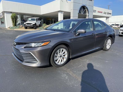 2022 Toyota Camry LE