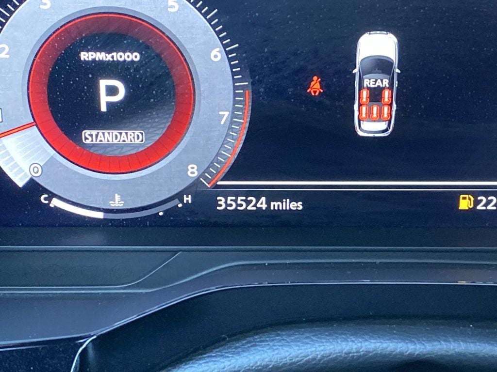 2024 Nissan Pathfinder Platinum FWD