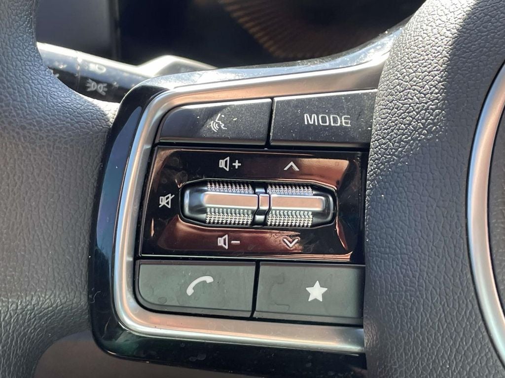 2025 Kia Sorento LX