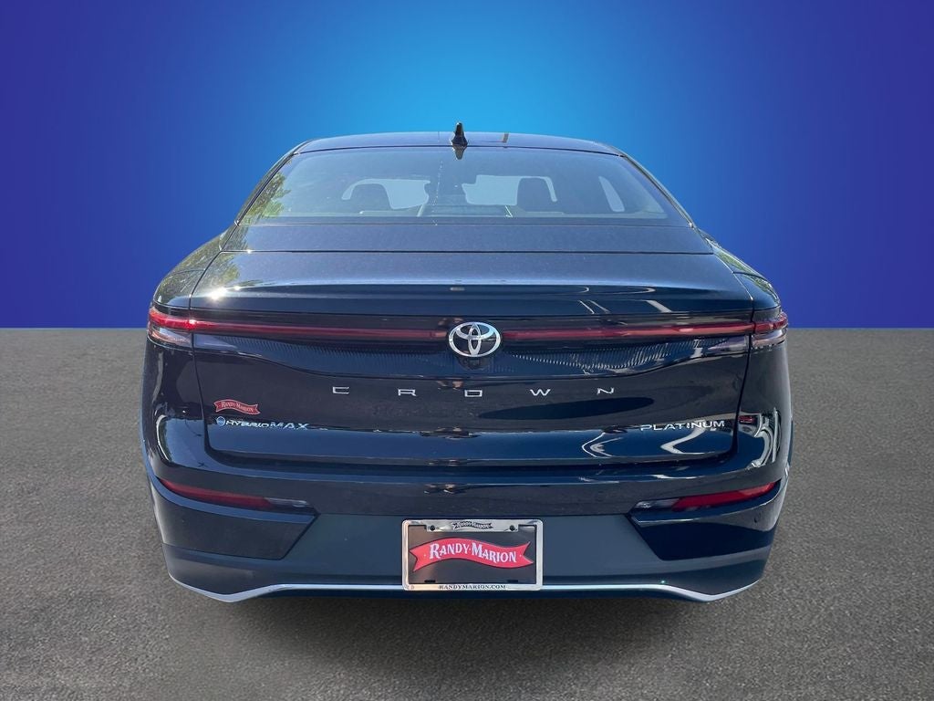 2026 Toyota Crown Platinum