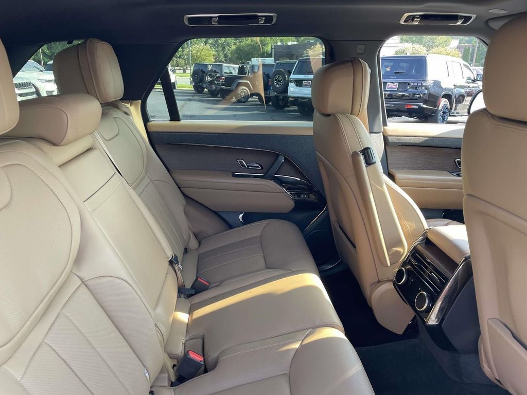 2024 Land Rover Range Rover Sport SE