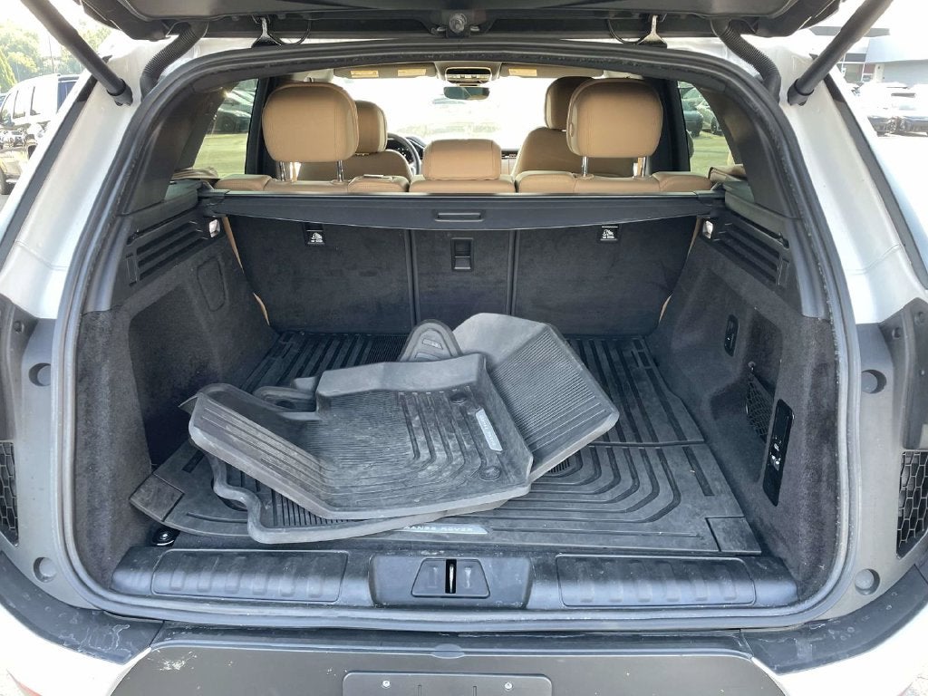 2024 Land Rover Range Rover Sport SE