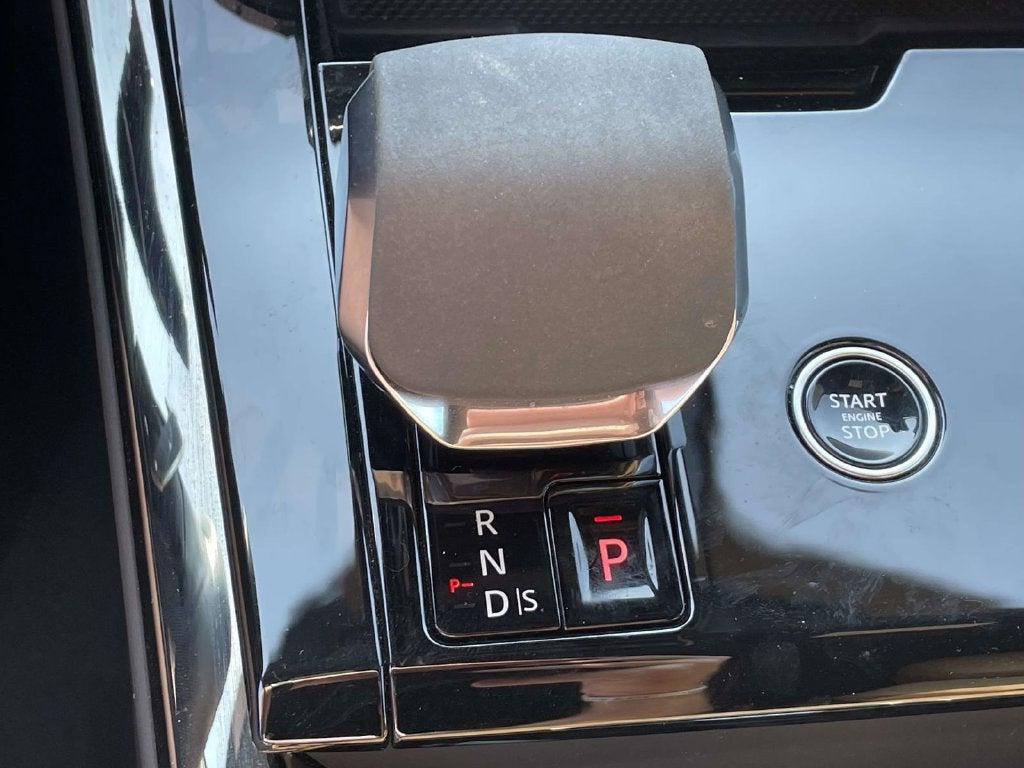 2024 Land Rover Range Rover Sport SE