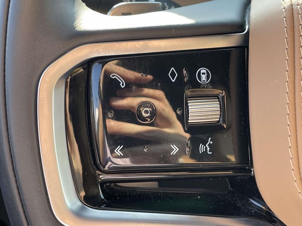 2024 Land Rover Range Rover Sport SE