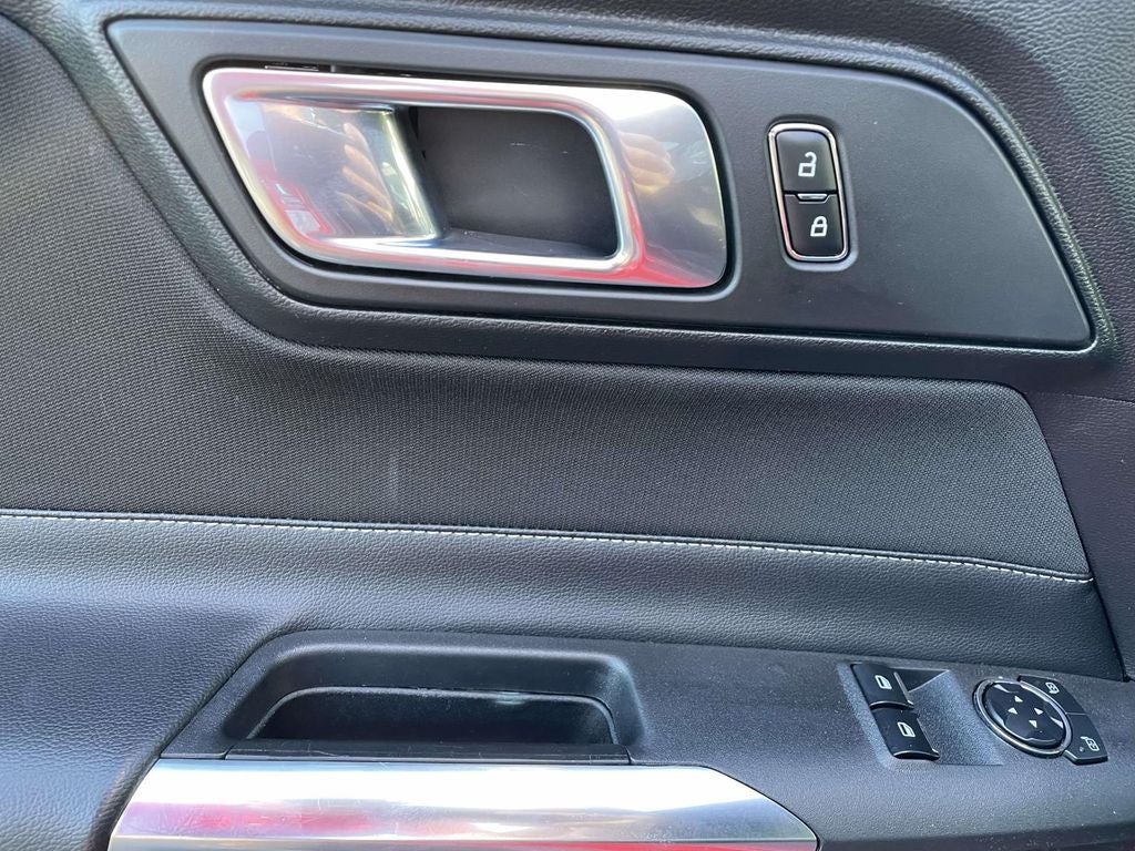 2023 Ford Mustang EcoBoost