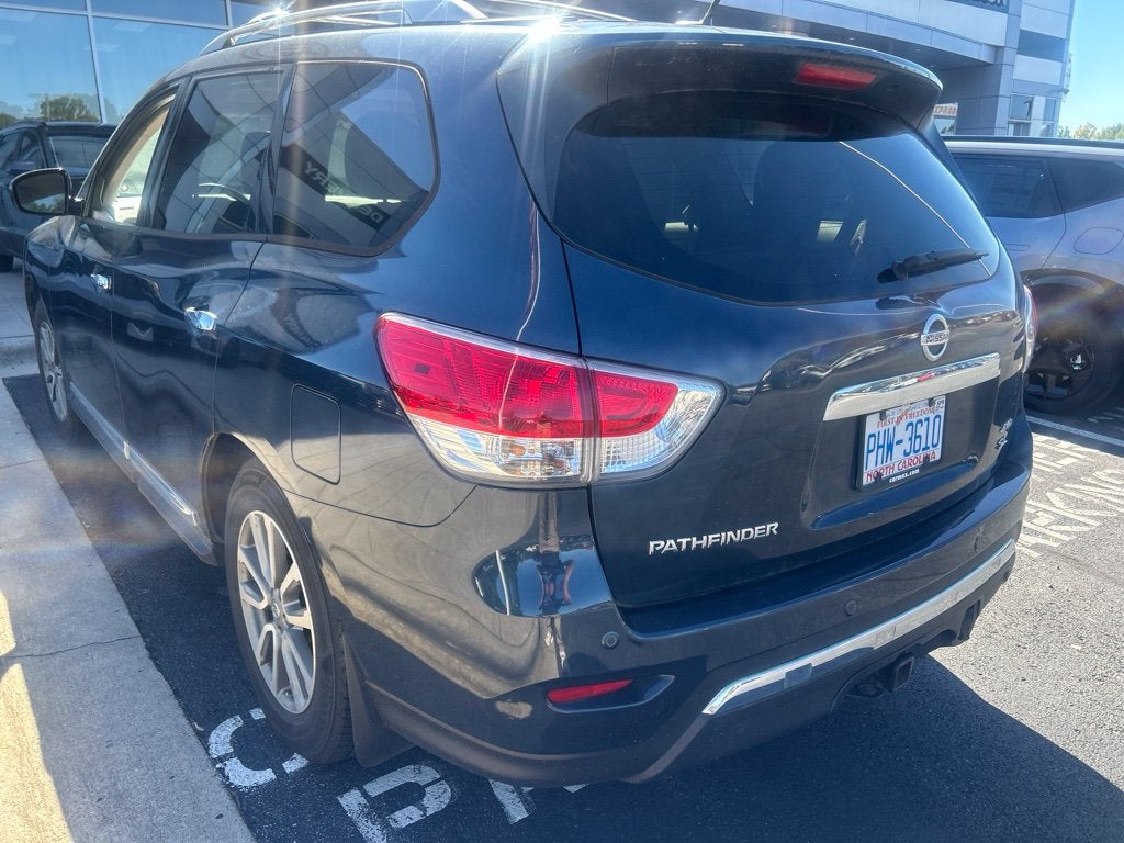 2015 Nissan Pathfinder SL