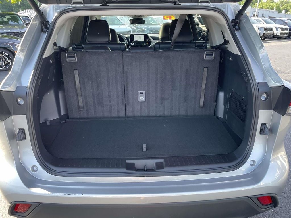 2025 Toyota Highlander Hybrid XLE