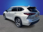 2025 Toyota Highlander Hybrid XLE