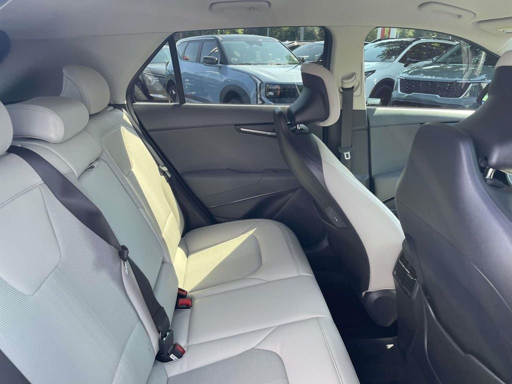 2024 Kia Niro EX