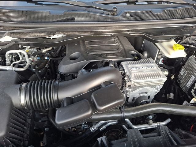 2023 Jeep Wagoneer Base