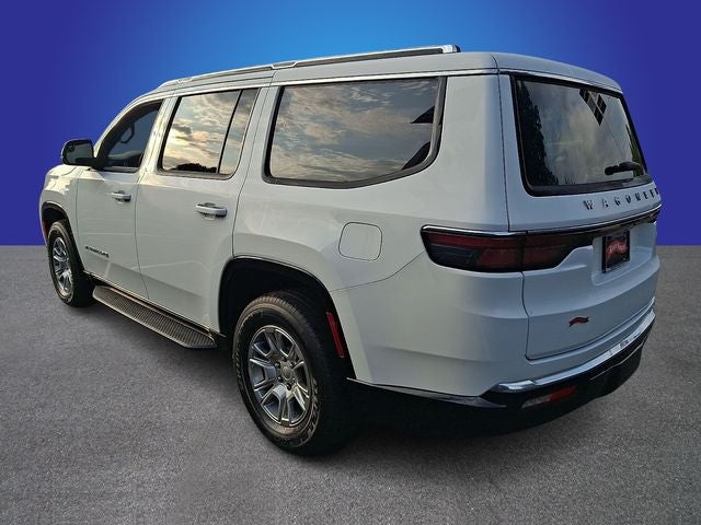 2023 Jeep Wagoneer Base
