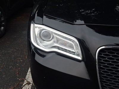 2021 Chrysler 300 Touring