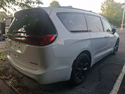 2025 Chrysler Pacifica Limited