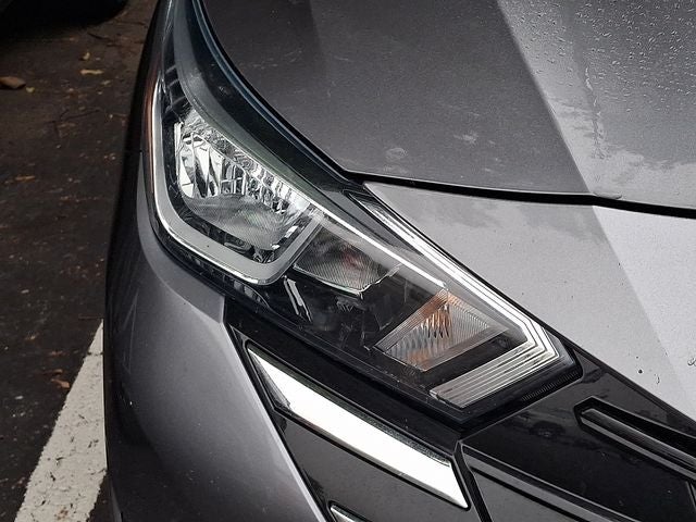 2024 Nissan Versa 1.6 SV