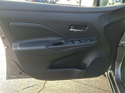 2023 Nissan Versa 1.6 SV