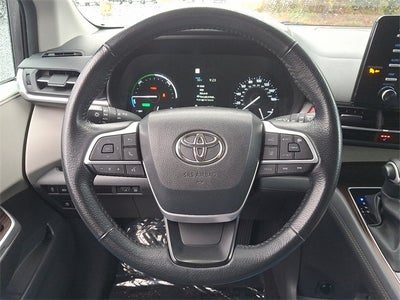 2024 Toyota Sienna XLE 7 Passenger