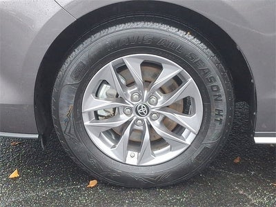 2024 Toyota Sienna XLE 7 Passenger