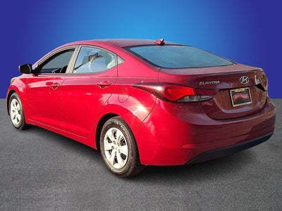 2016 Hyundai Elantra SE