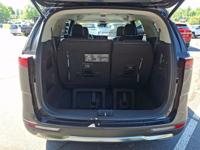 2023 Kia Carnival SX