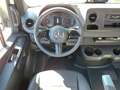 2025 Mercedes-Benz Sprinter 2500 Cargo 170 WB High Roof