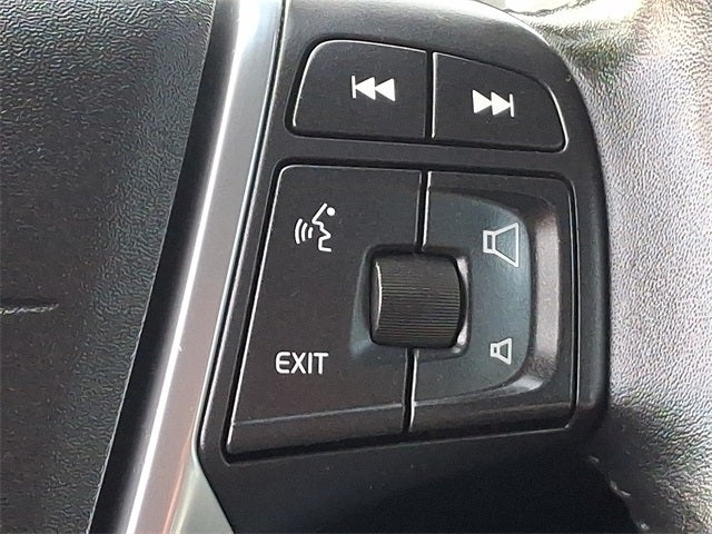 2016 Volvo S60 Cross Country T5 Platinum