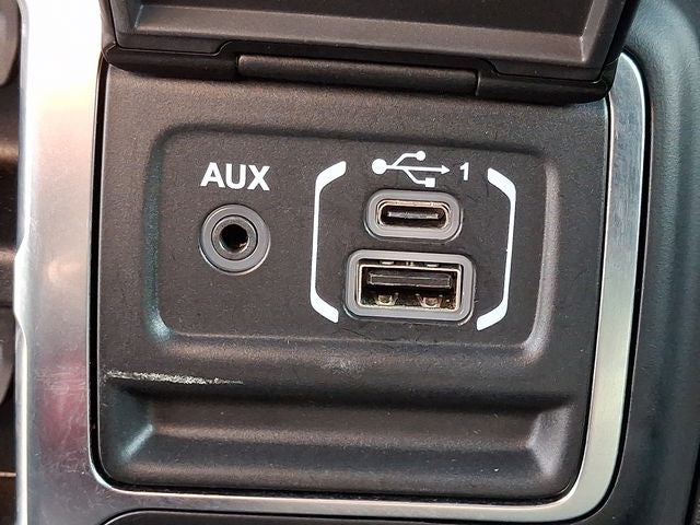 2023 Jeep Wrangler Altitude