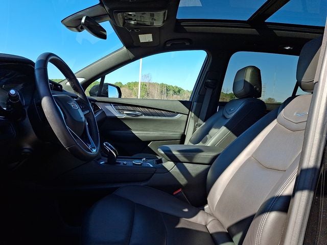 2025 Cadillac XT6 Premium Luxury