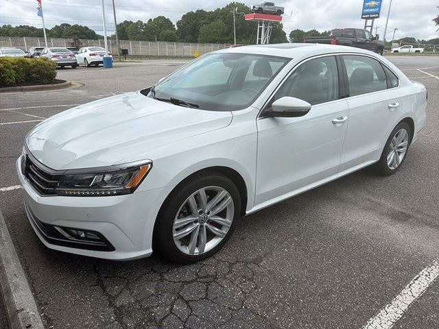 2018 Volkswagen Passat 2.0T SE