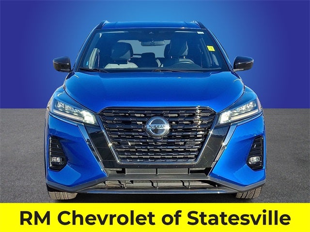 2021 Nissan Kicks SR