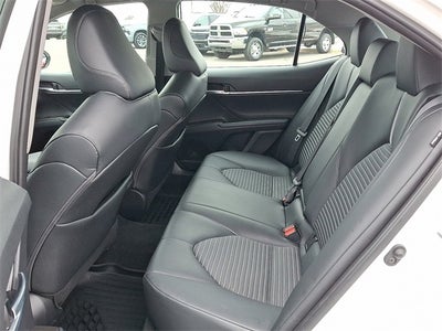 2022 Toyota Camry SE