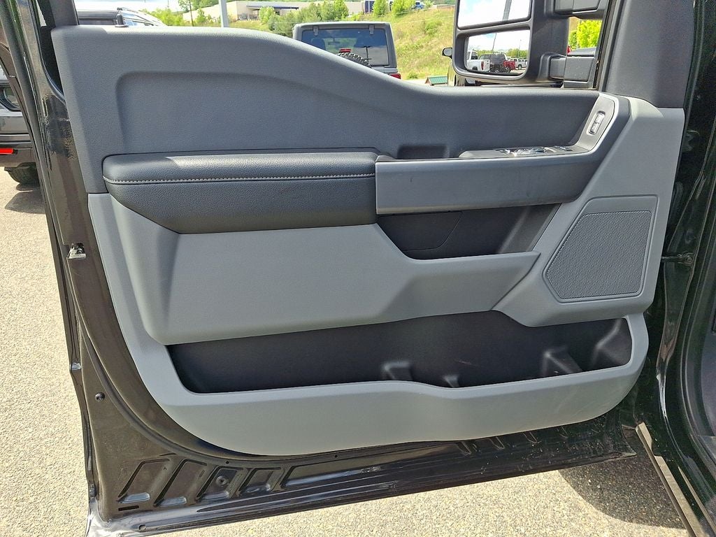 2023 Ford F-350SD XLT