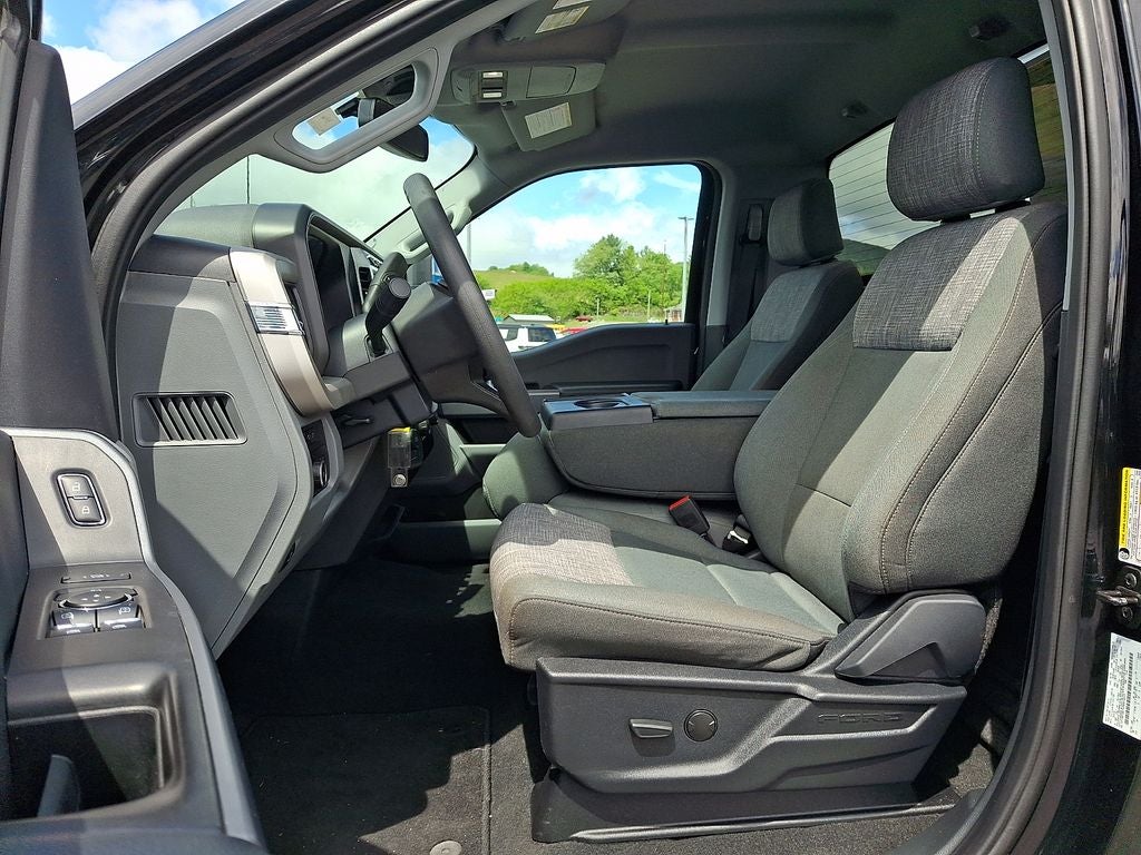 2023 Ford F-350SD XLT