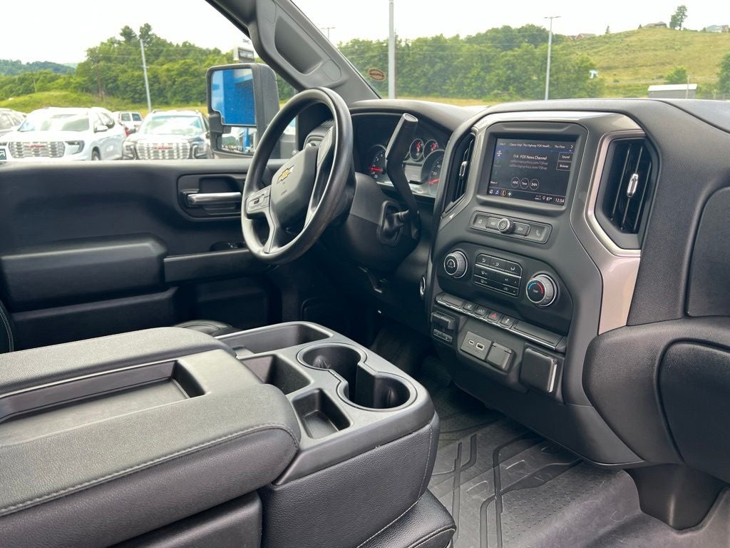 2024 Chevrolet Silverado 3500HD Work Truck DRW
