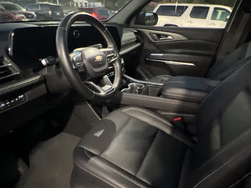2025 Chevrolet Traverse LT 2LT
