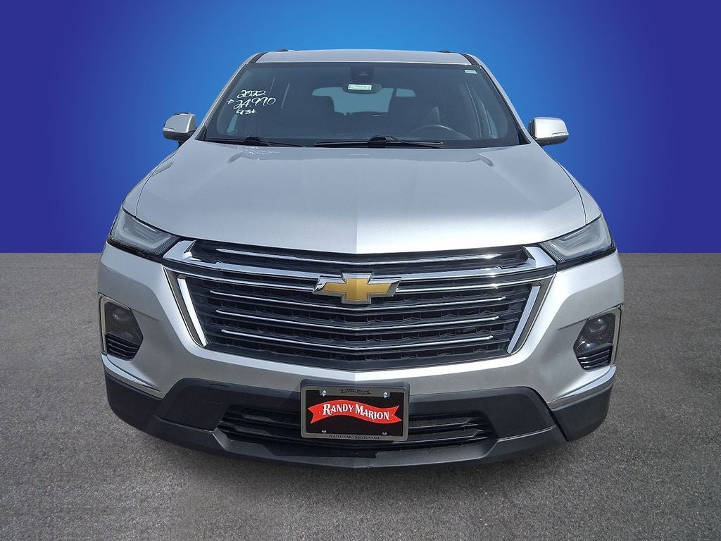 2022 Chevrolet Traverse LT Leather