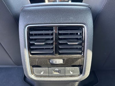 2017 Volkswagen Passat SEL Premium