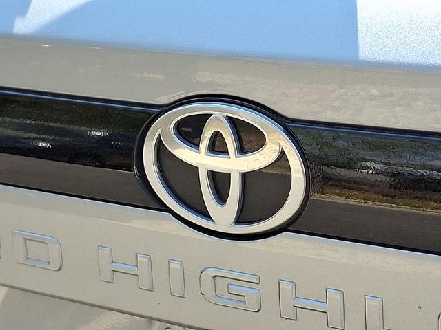 2025 Toyota Grand Highlander XLE