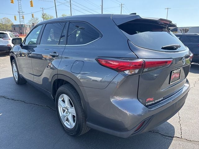2023 Toyota Highlander LE