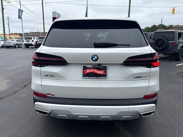2025 BMW X5 xDrive40i