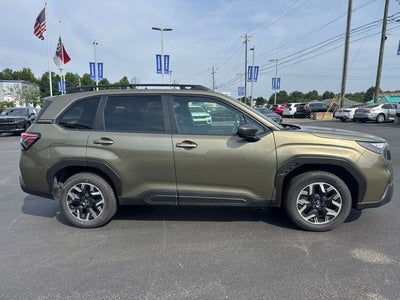 2025 Subaru Forester Premium