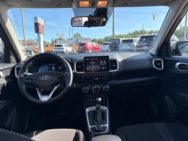 2025 Hyundai Venue SEL