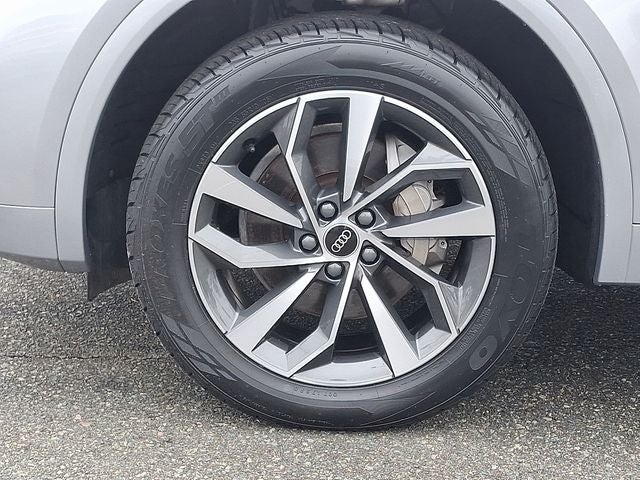2024 Audi Q5 45 S line Premium quattro
