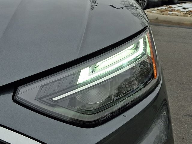 2024 Audi Q5 45 S line Premium quattro