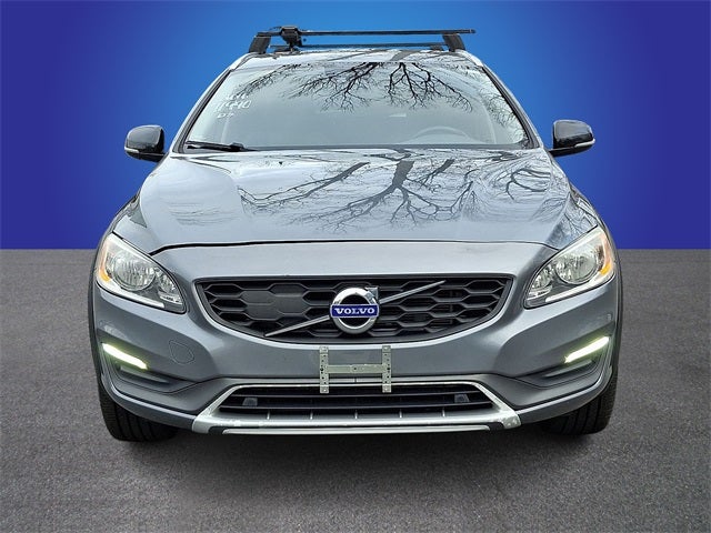 2016 Volvo V60 Cross Country T5