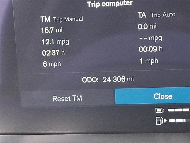 2024 Volvo XC90 Recharge Plug-In Hybrid T8 Core Bright Theme